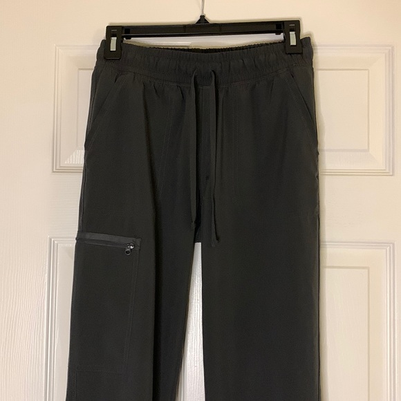 Gray Scrub Set (XS) - Picture 7 of 9